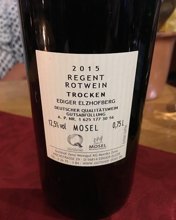 Gutshof Zenz Weingut